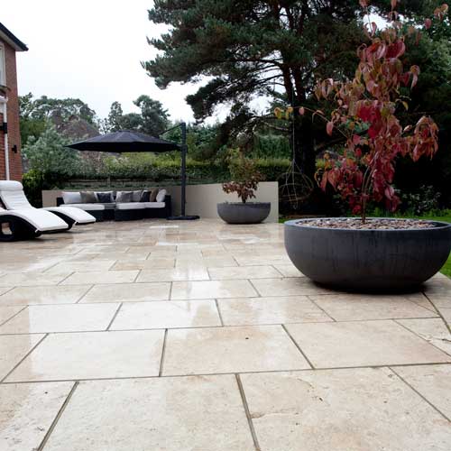 Small Contemporary Garden Refurb in Surrey